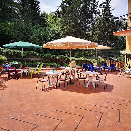 Le Streghe Di Roma Hotel Ngoại thất bức ảnh