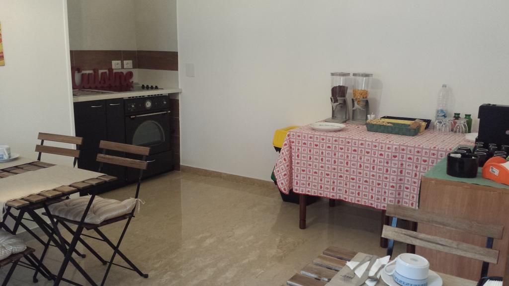 Le Streghe Di Roma Hotel Ngoại thất bức ảnh