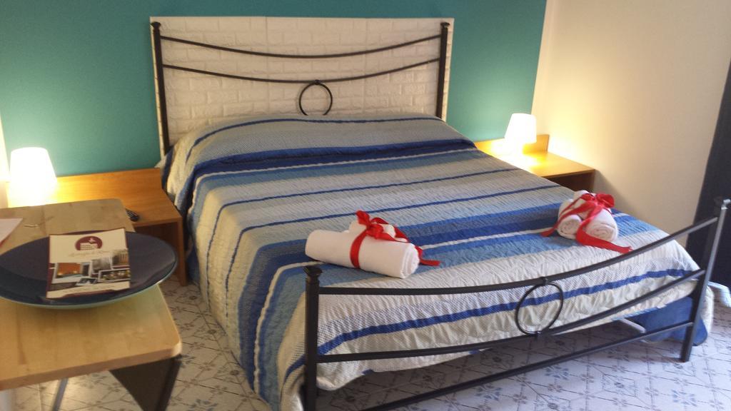 Le Streghe Di Roma Hotel Ngoại thất bức ảnh