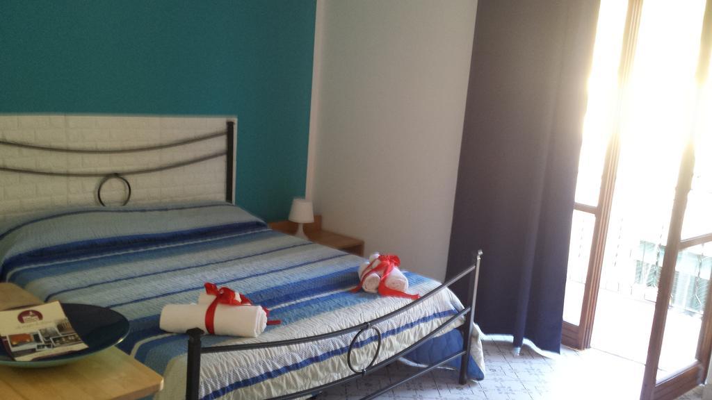 Le Streghe Di Roma Hotel Ngoại thất bức ảnh