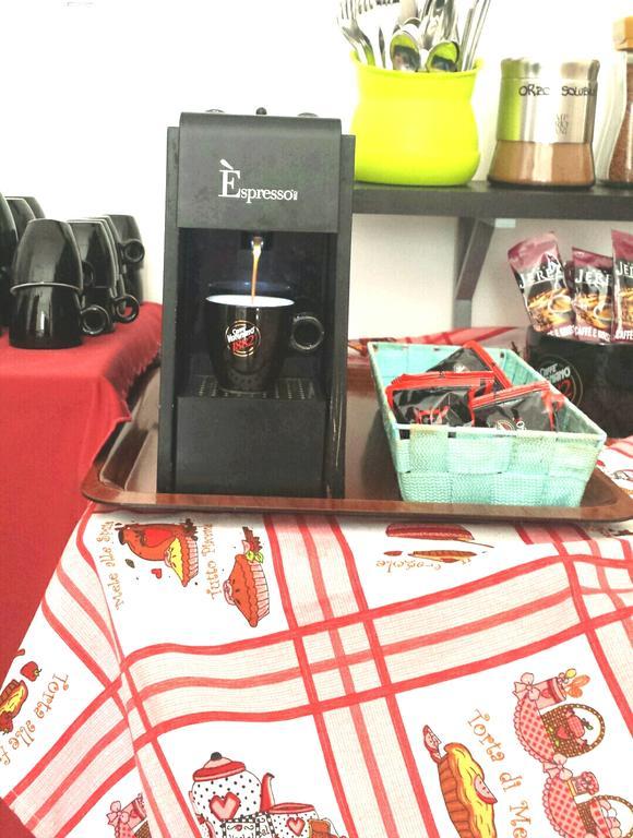 Le Streghe Di Roma Hotel Ngoại thất bức ảnh