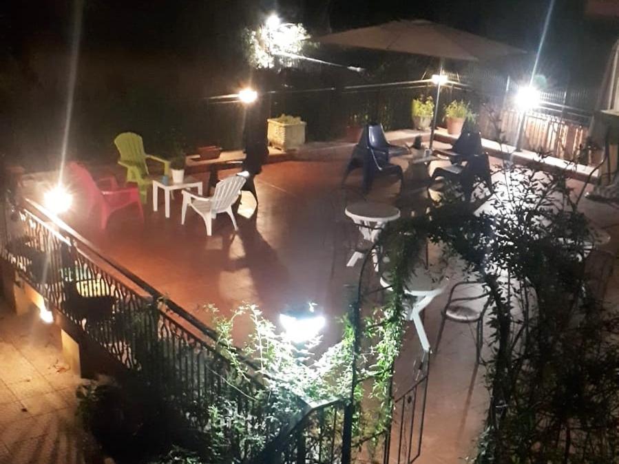 Le Streghe Di Roma Hotel Ngoại thất bức ảnh